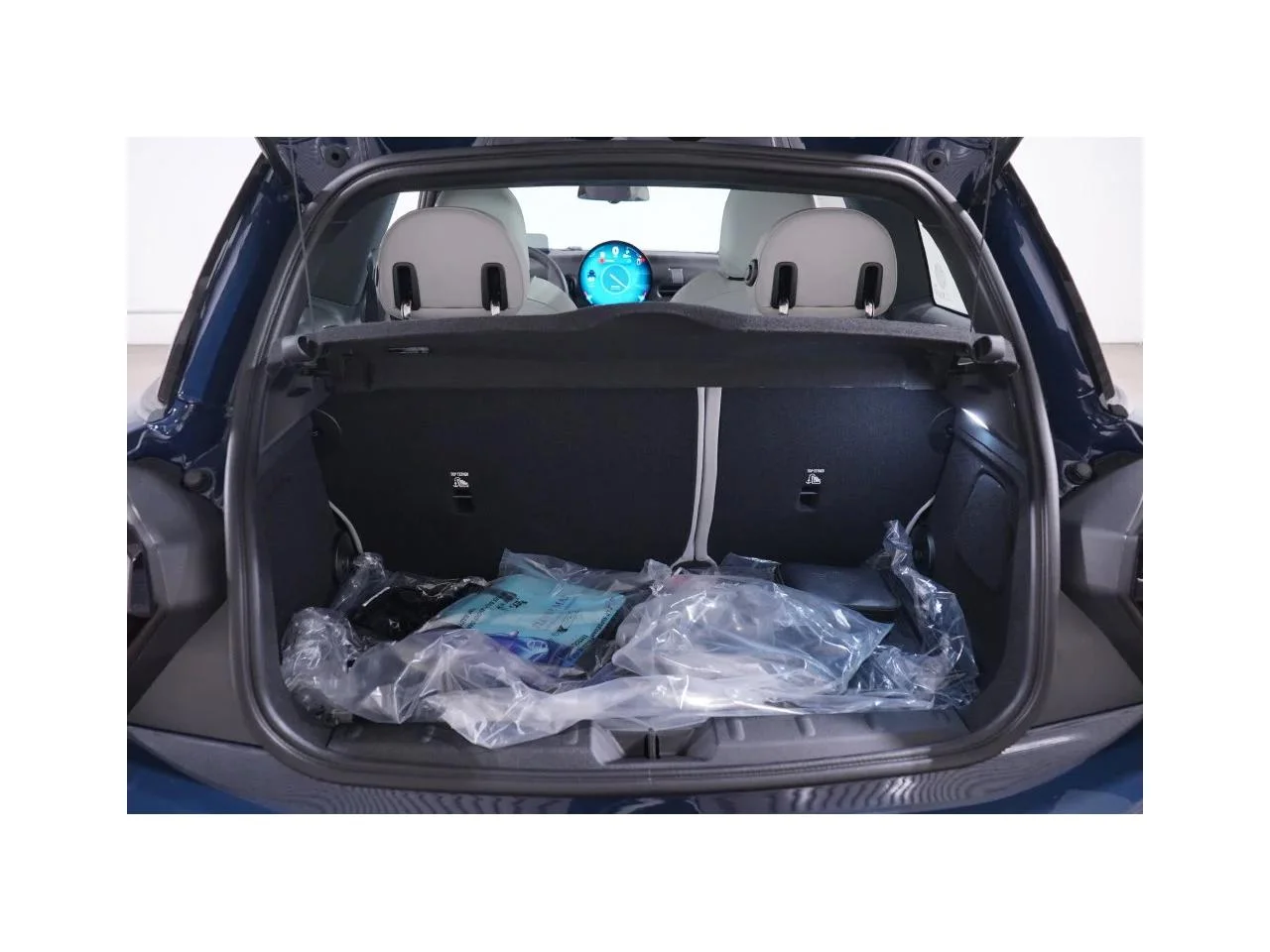 New 2027 Indigo Sunset Blue Metallic MINI SIGNATURE PLUS image 21