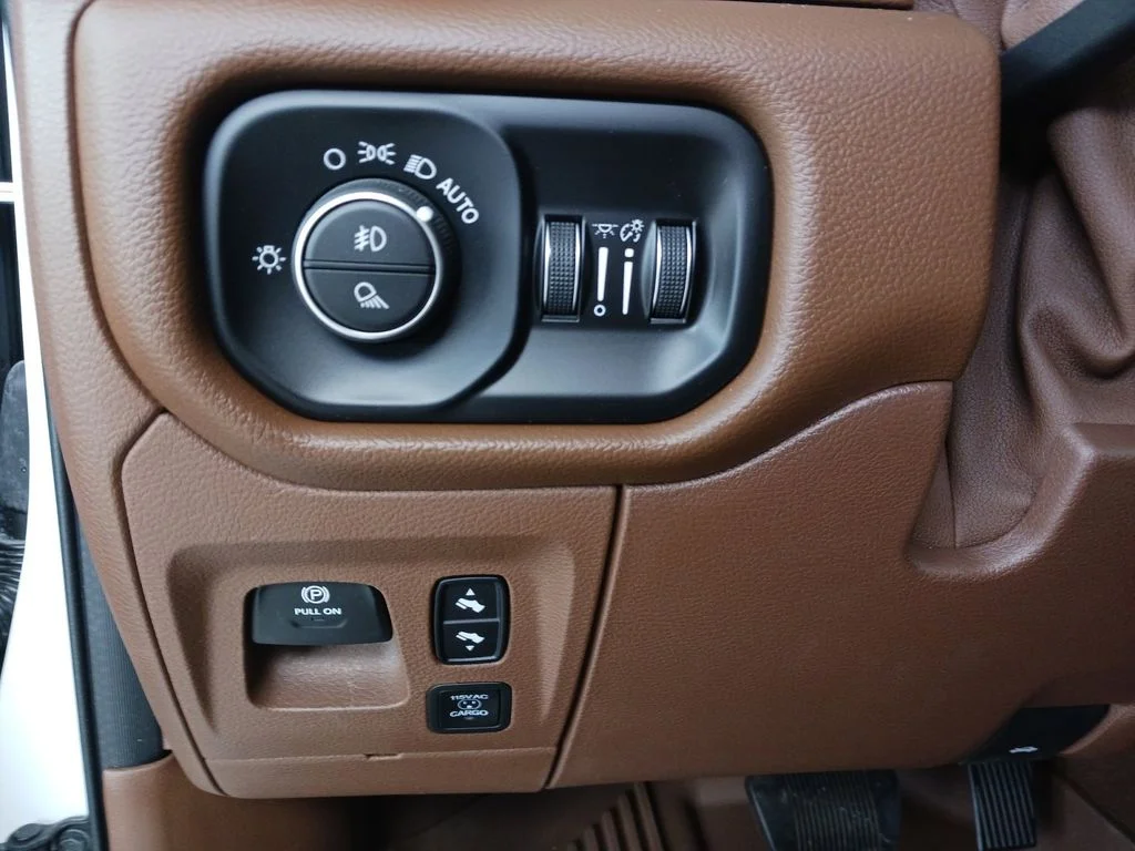 Used 2021 White Ram Laramie image 37