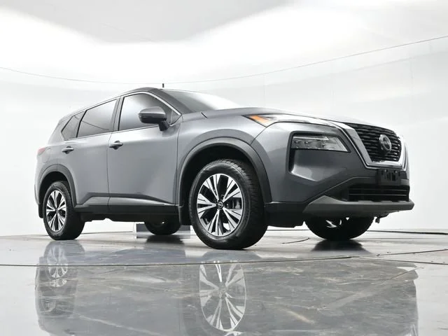 Used 2023 Gun Metallic Nissan SV image 21