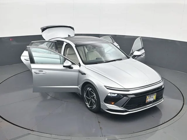 Certified Used 2024 Silver Hyundai SEL image 29