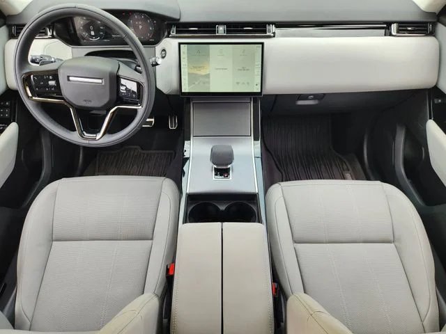 Used 2025 Black Land Rover Dynamic SE image 24