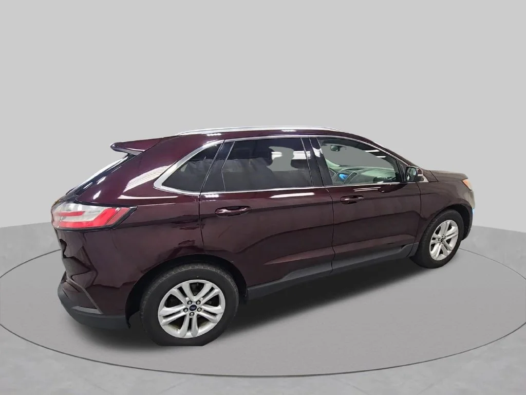Certified Used 2020 Red Ford SEL image 11
