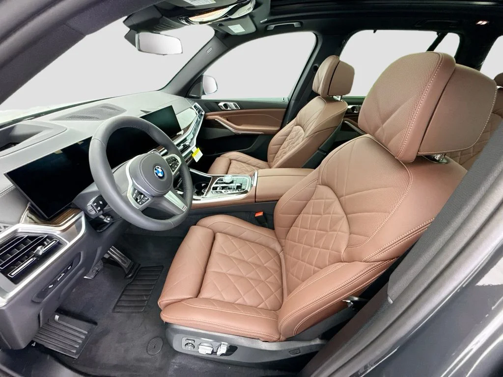New 2026 Gray BMW xDrive40i image 18