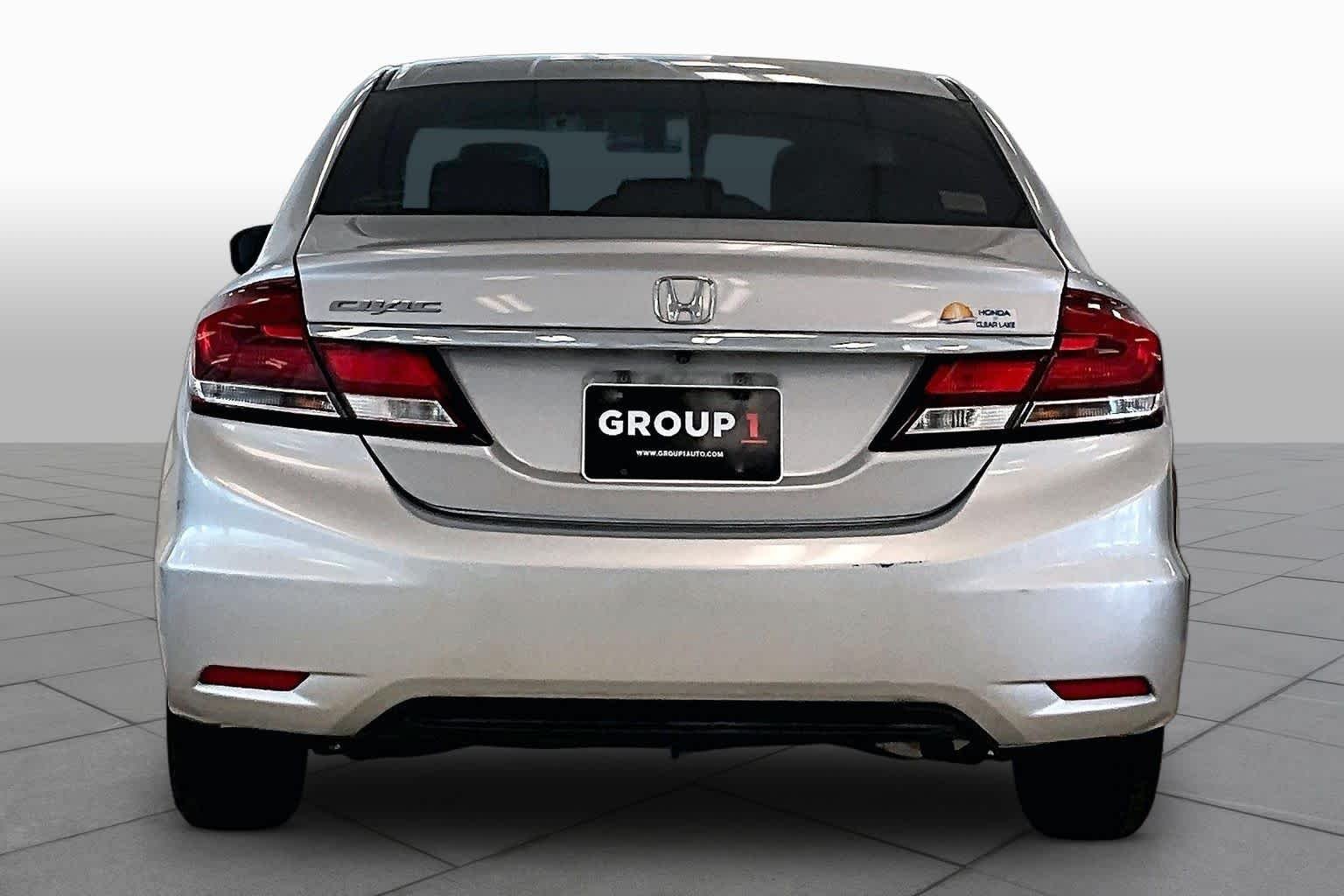 Used 2014 Alabaster Silver Metallic Honda LX image 4