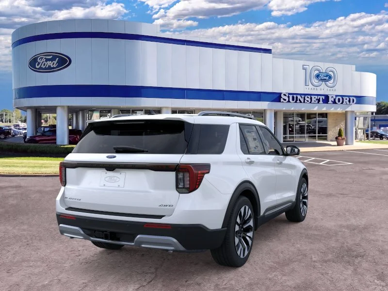 New 2026 Star White Metallic Tri-Coat Ford Platinum® image 8