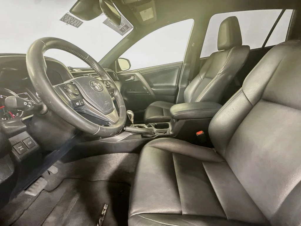 Used 2018 Silver Sky Metallic Toyota SE image 20