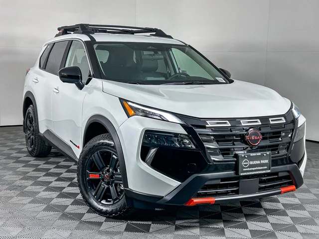 2025 Nissan Rogue Rock Creek