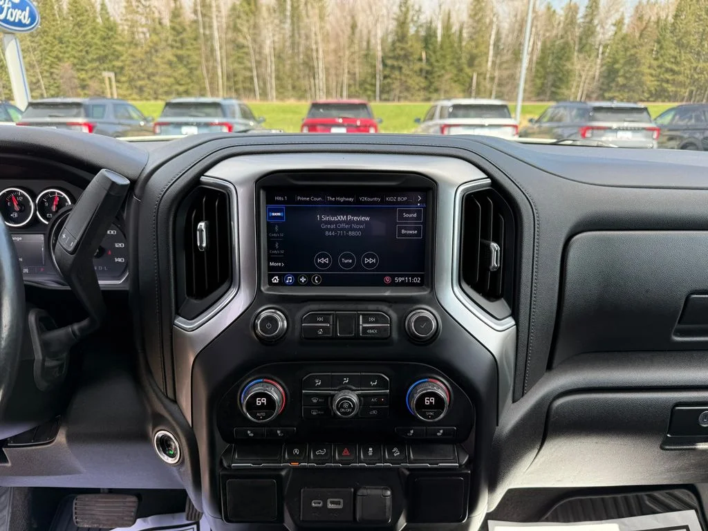 Used 2021 White Chevrolet RST image 23