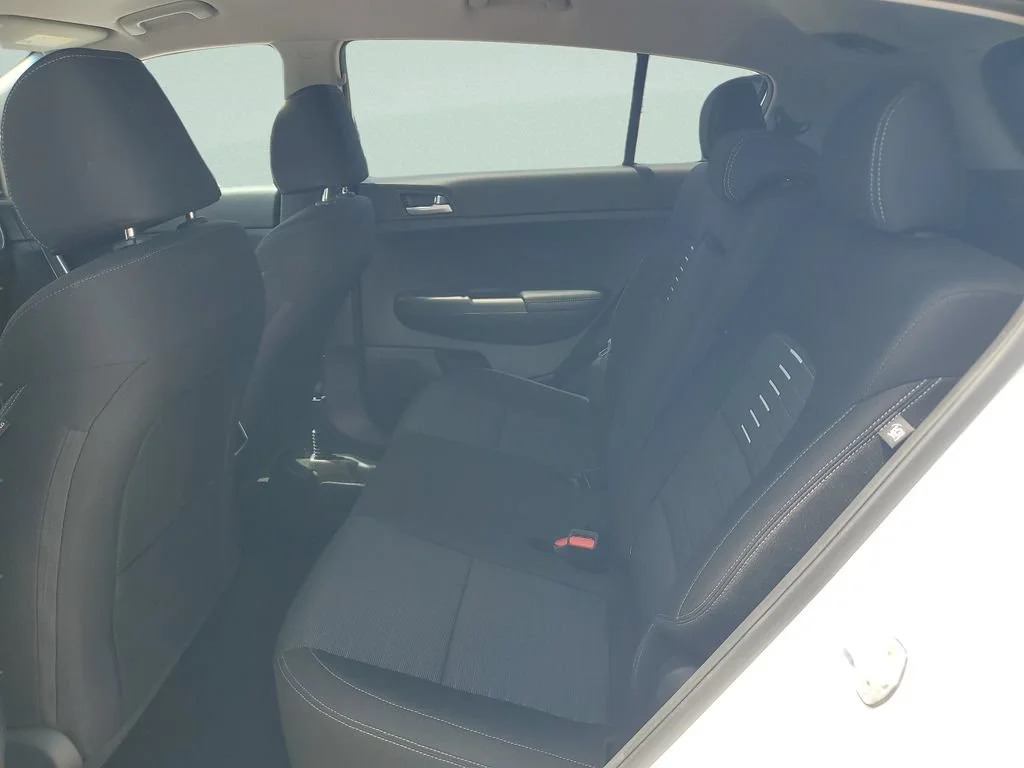Used 2018 White Kia LX image 11