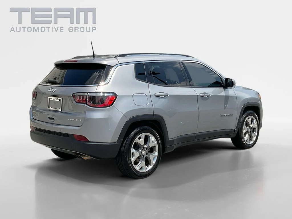 Used 2021 Silver Jeep Limited image 7
