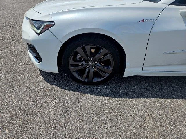 Used 2022 White Acura w/A-Spec Package image 27