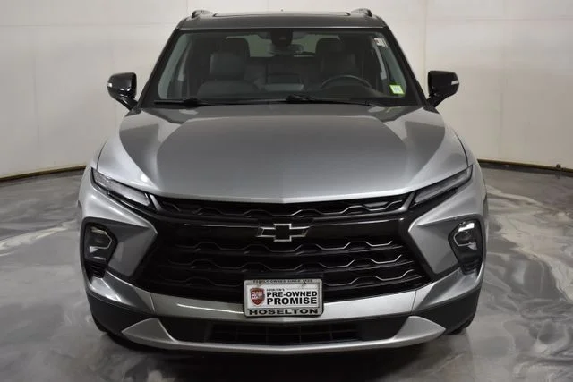 Used 2023 Gray Chevrolet LT image 13