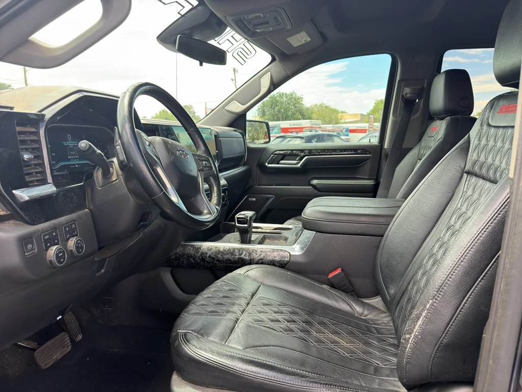 Used 2023 Black Chevrolet RST image 7