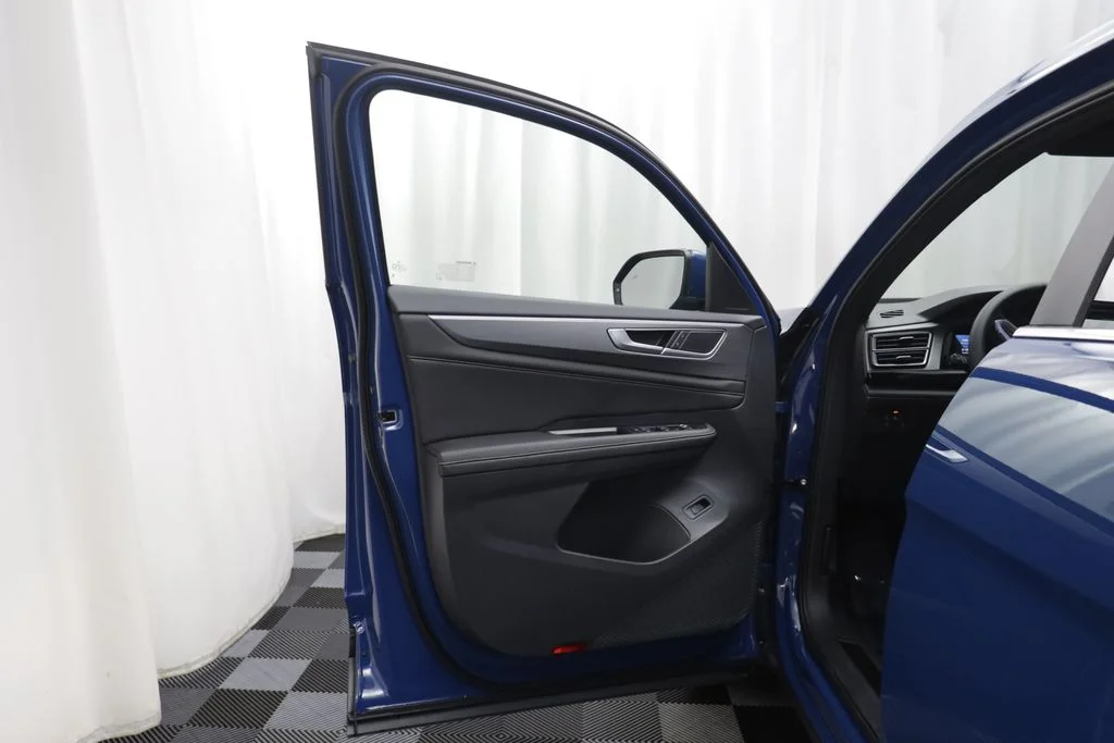 New 2026 Blue Volkswagen 2.0T SE w/Technology image 5