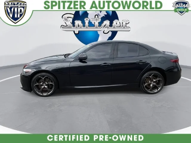Used 2023 Black Alfa Romeo Estrema image 9