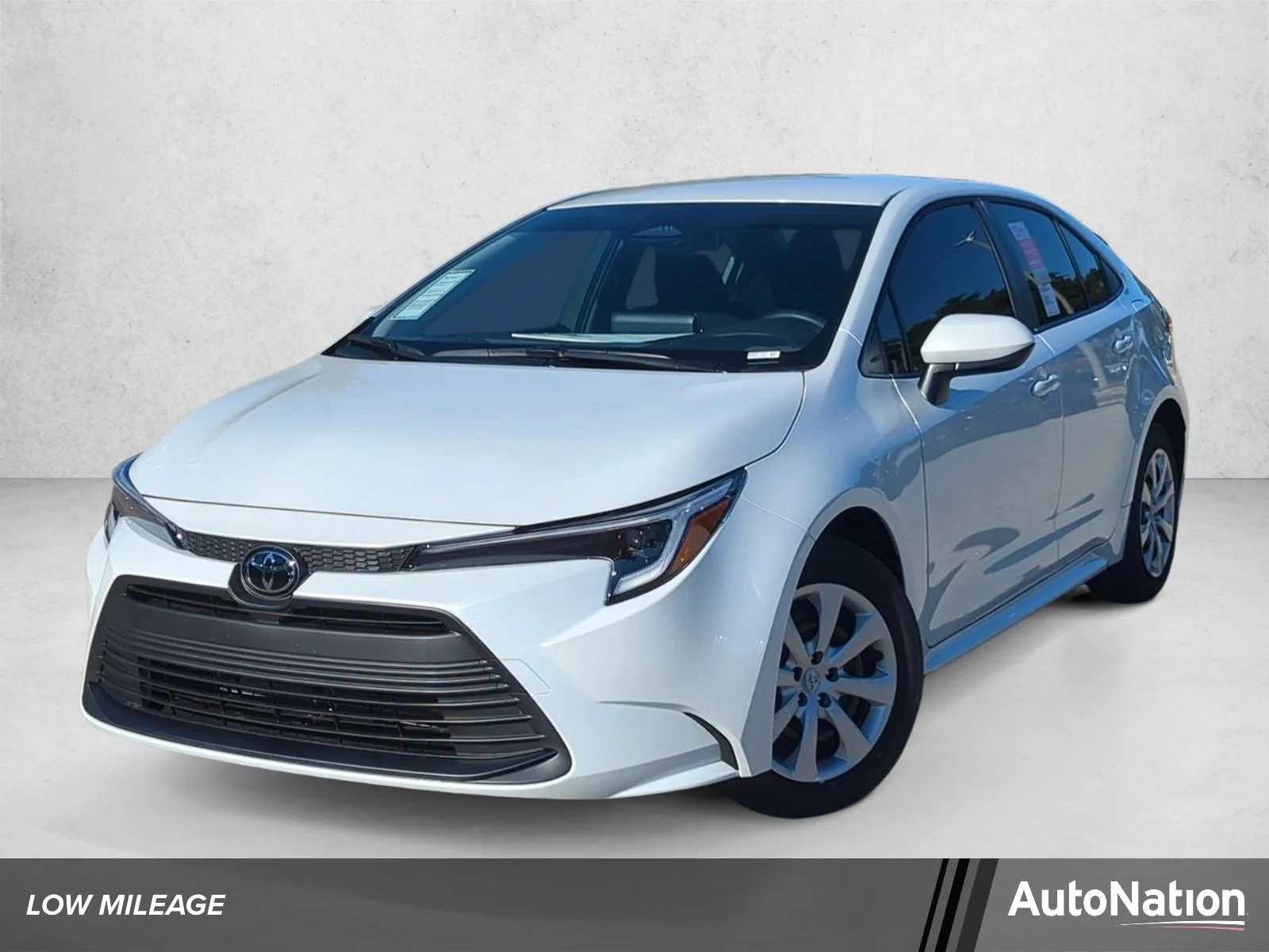 Used 2026 Windchill Toyota Hybrid LE image 1