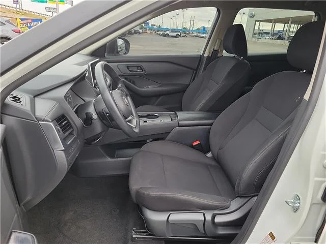 Used 2024 Glacier White Nissan S image 11