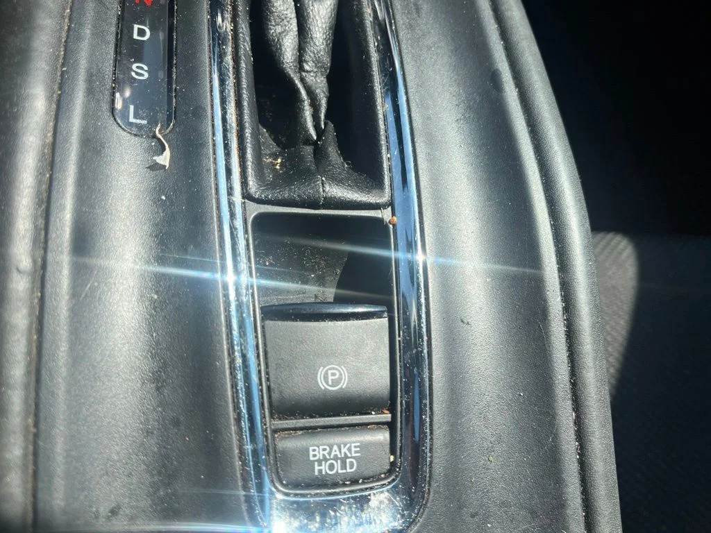 Used 2017 Gray Honda LX image 21