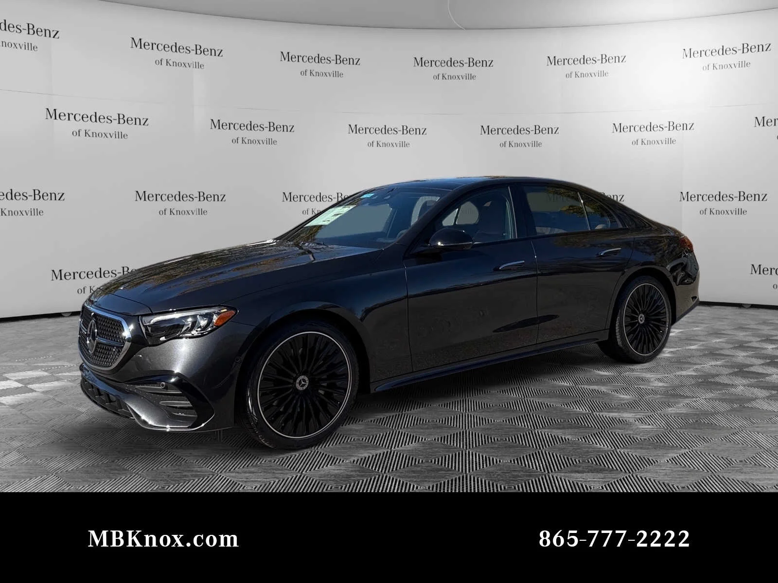 新品未使用　Mercedes Benz BRIEFING BUCKET L Pre-Owned 2026 Mercedes-Benz C-Class 4dr Car in Knoxville #CT089