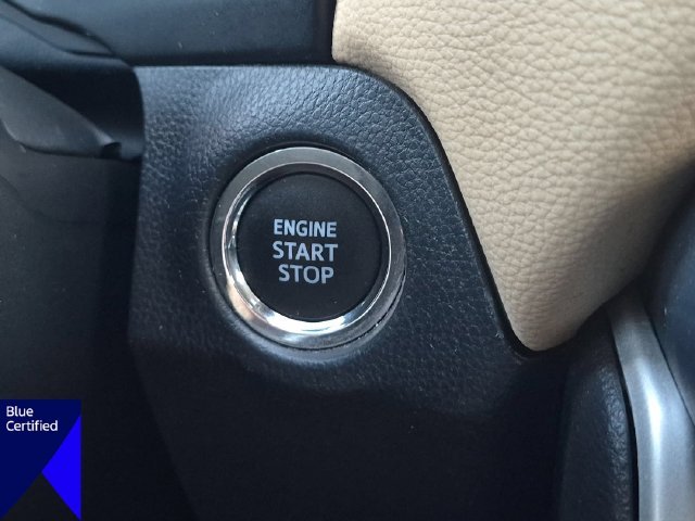 Used 2022 Black Toyota XLE Premium image 27