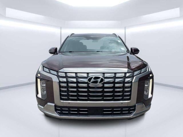 Used 2023 Red Hyundai Calligraphy image 8