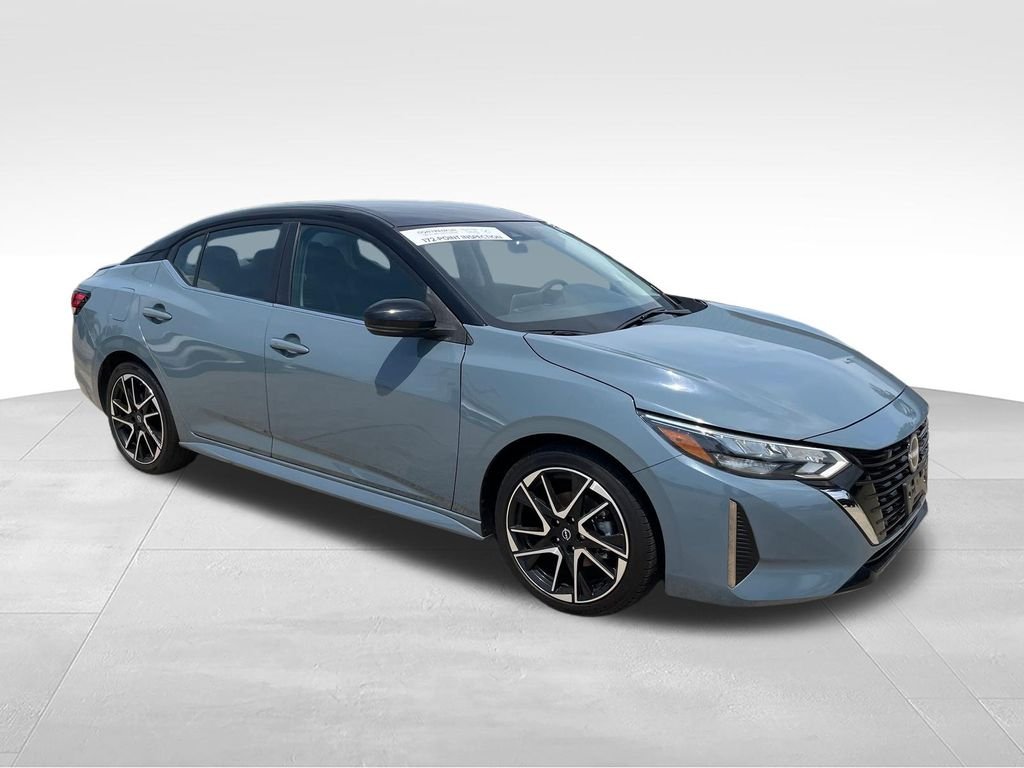 Used 2024 Gray Nissan SR image 7