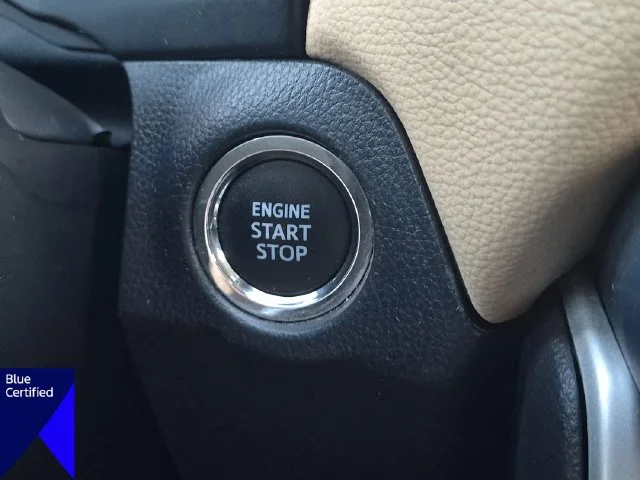 Used 2022 Black Toyota XLE Premium image 27