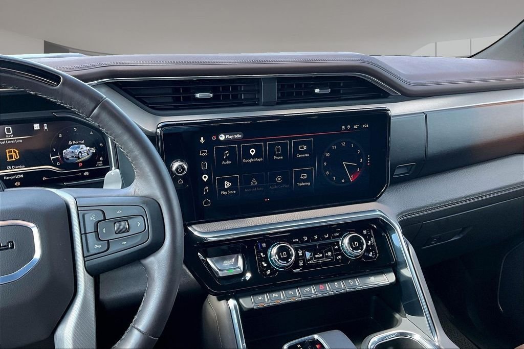 Used 2024 White GMC Denali image 6