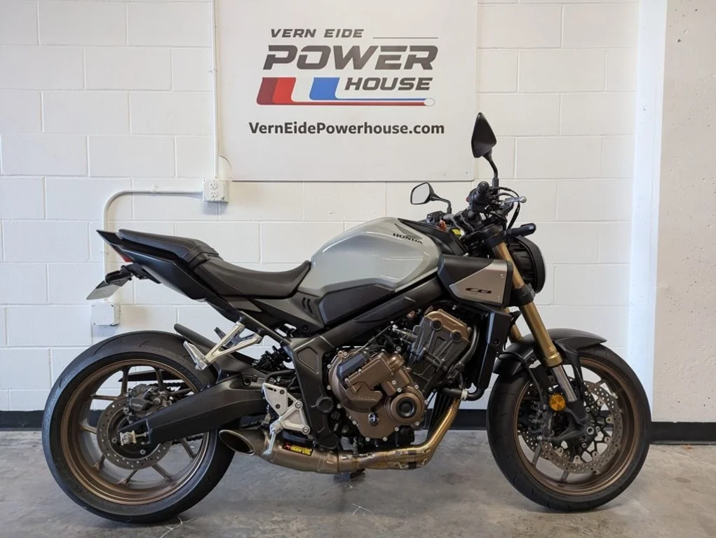 Used 2024 BLACK Honda Powersports  image 1