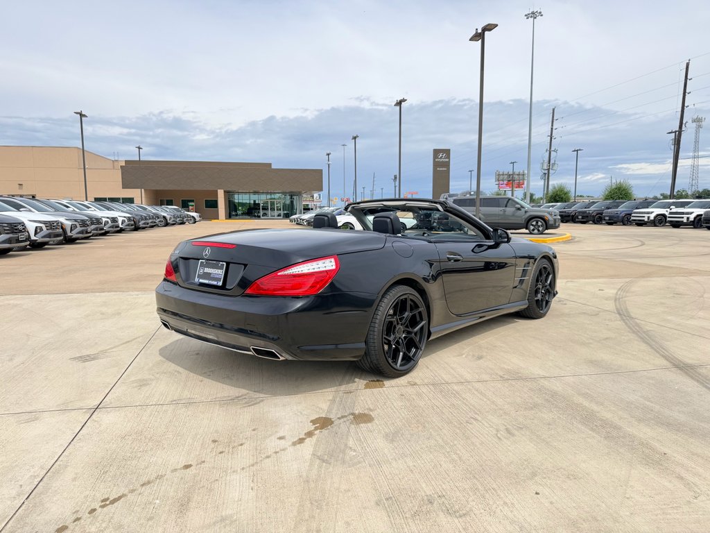 Used 2016 Black Mercedes-Benz SL400 image 13