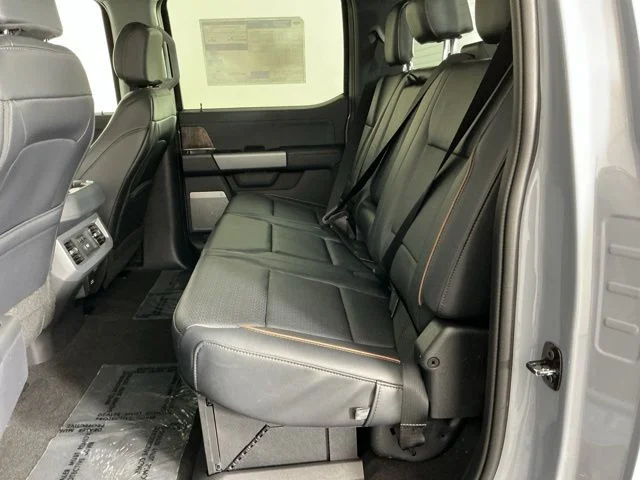 New 2026 Glacier Gray Metallic TriCoat Ford Lariat image 31