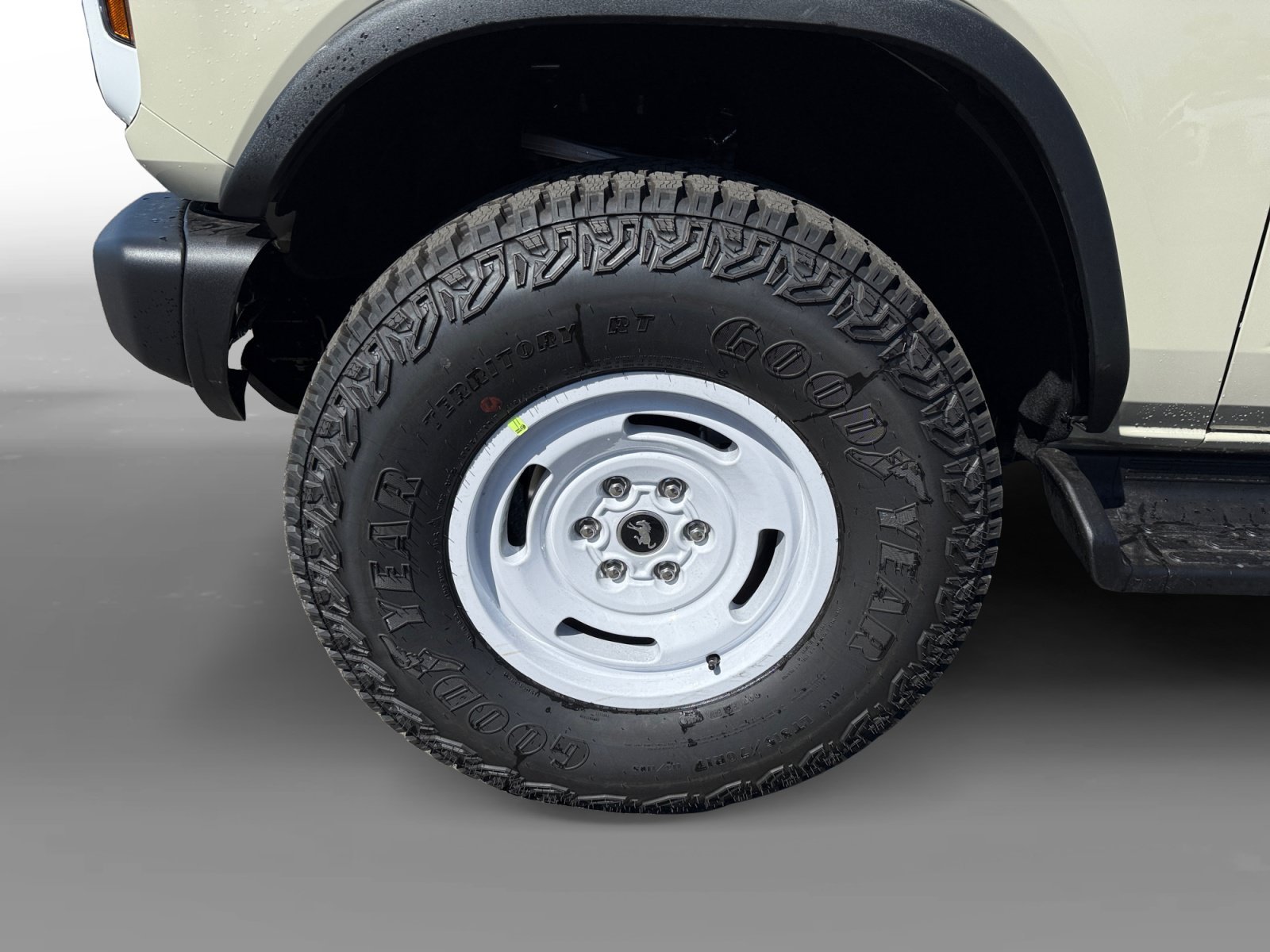 New 2026 Desert Sand Ford Heritage Edition image 9