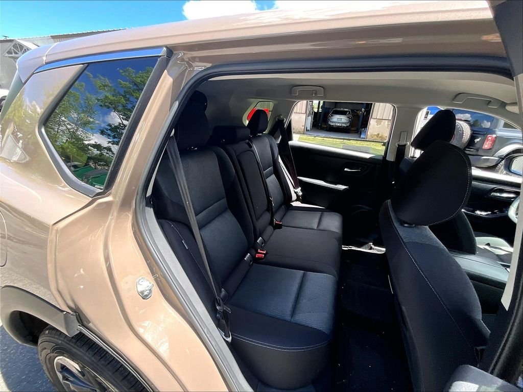 Used 2025 Baja Storm Metallic Nissan SV image 16