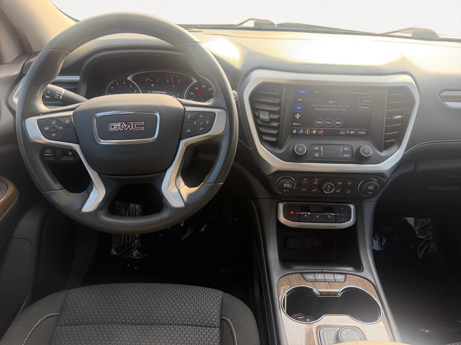 Used 2022 Light Stone Metallic GMC SLE image 3