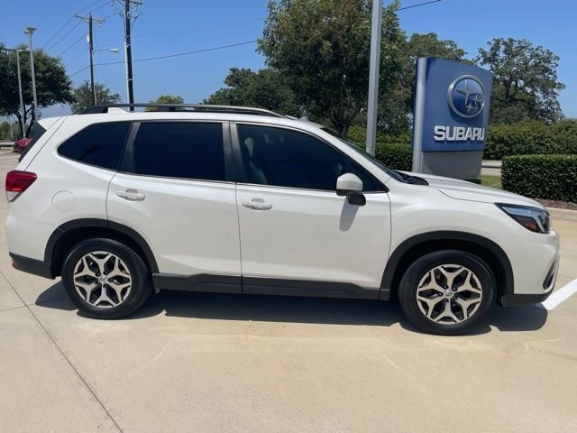 Used 2021 White Subaru Premium image 2