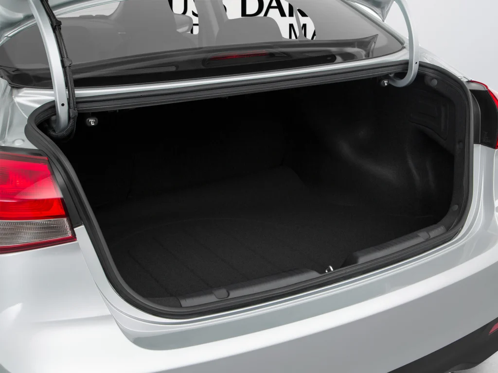 Used 2017 Silver Kia LX image 14
