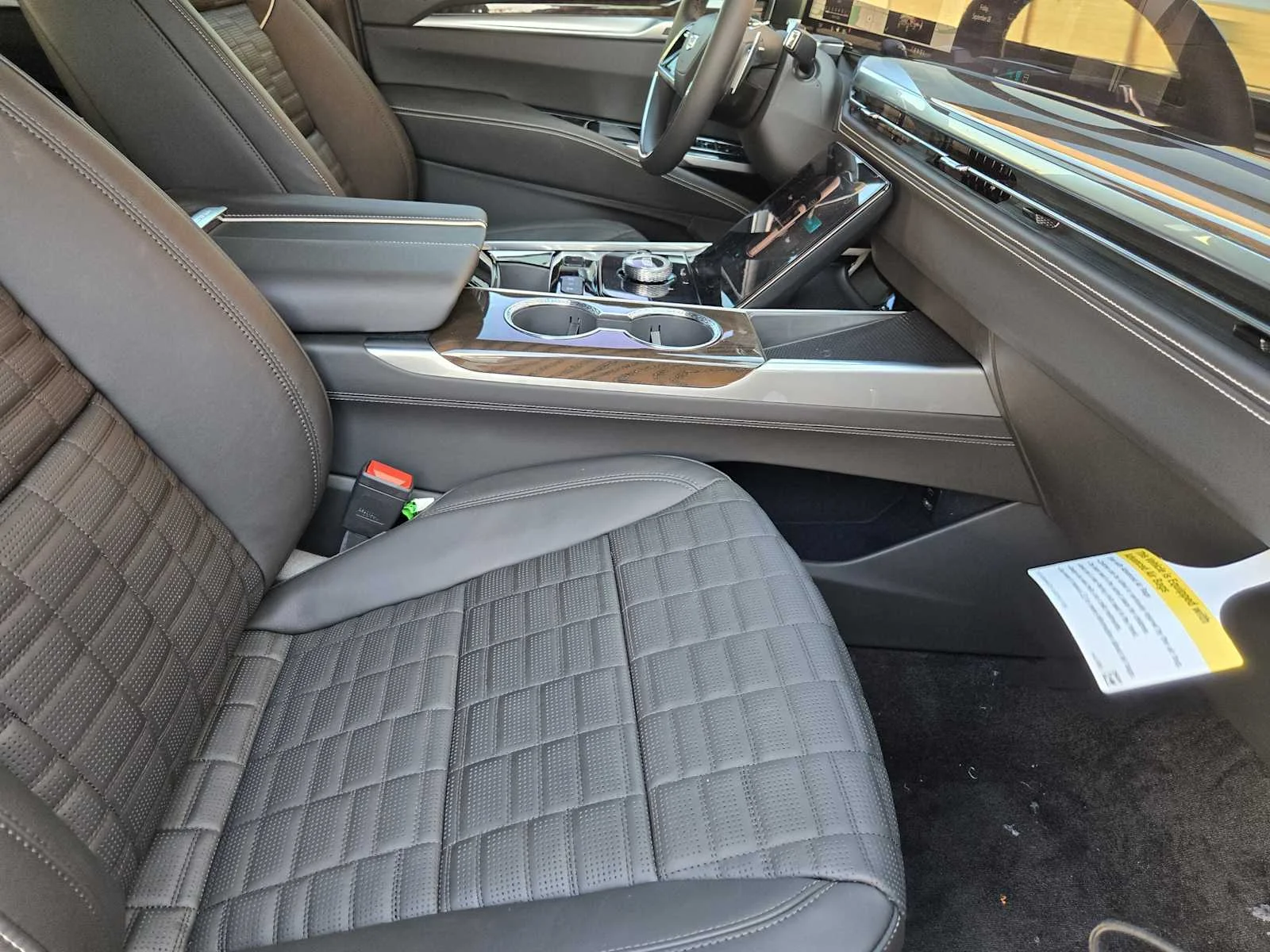 2026 Cadillac Escalade Platinum Sport - Photo 9