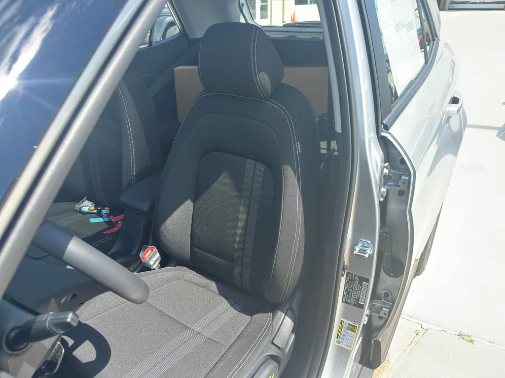 New 2026 Shimmering Silver Hyundai SEL image 24