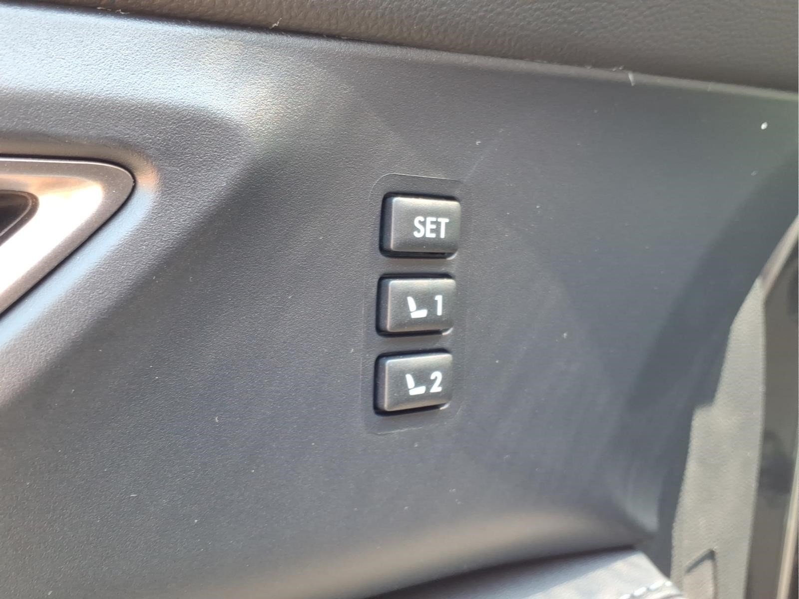 New 2026 MAGNETITE GRAY METALLIC Subaru Limited 7-Passenger image 10