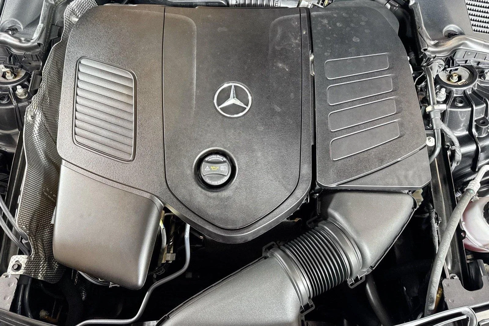 Used 2023 Graphite Grey Metallic Mercedes-Benz C 300 image 29