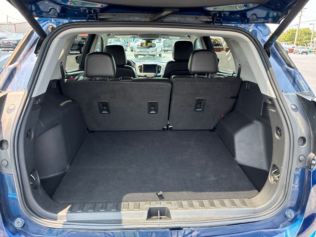 Certified Used 2022 Blue GMC SLT image 18