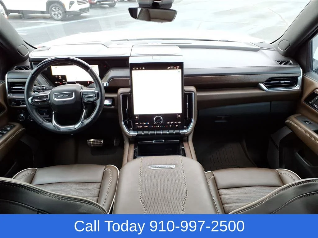 Used 2025 Summit White GMC Denali Ultimate image 31