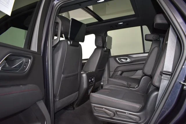 Used 2023 Gray Chevrolet RST image 26