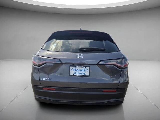 New 2027 Modern Steel Metallic Honda LX image 4
