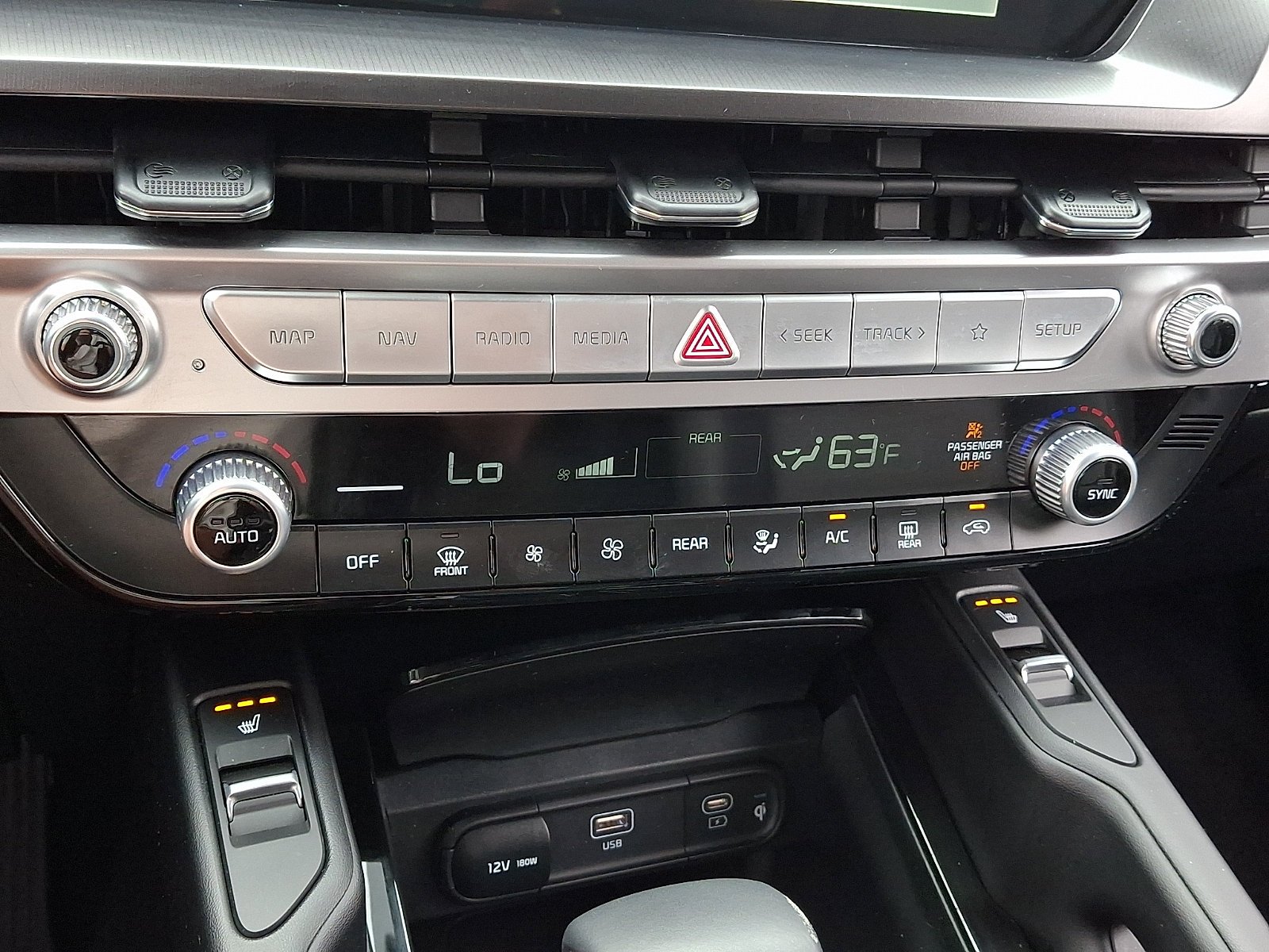 Used 2024 Glacial White Pearl Kia S image 14