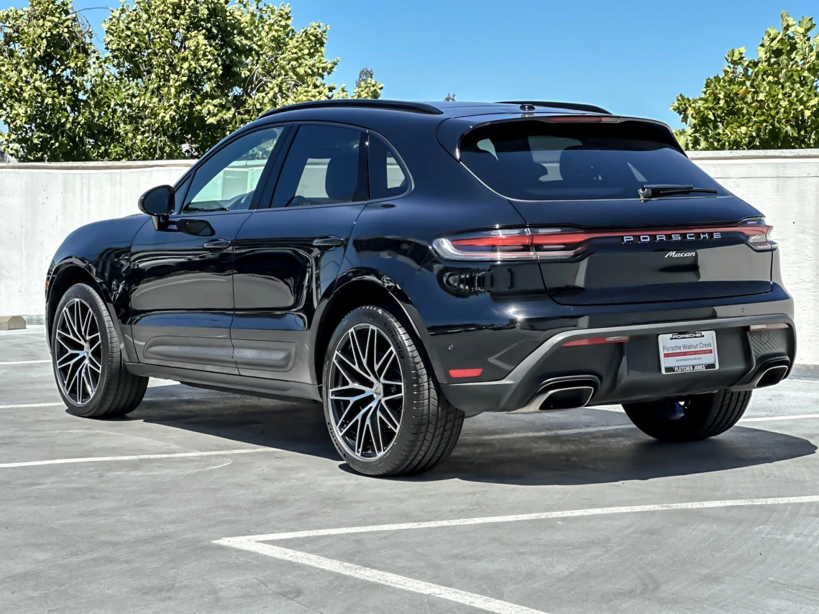 Used 2023 Black Porsche  image 3