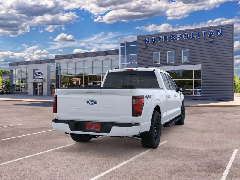New 2026 Oxford White Ford XLT image 8