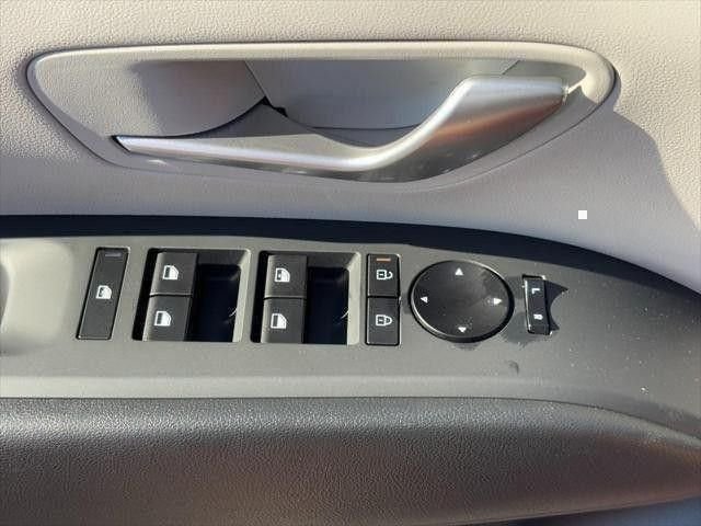 2026 Hyundai Tucson SE - Photo 18