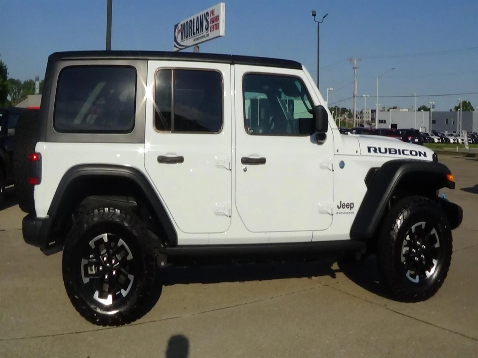 Certified Used 2025 Bright White Clear Coat (pw7) Jeep Rubicon 4xe image 5