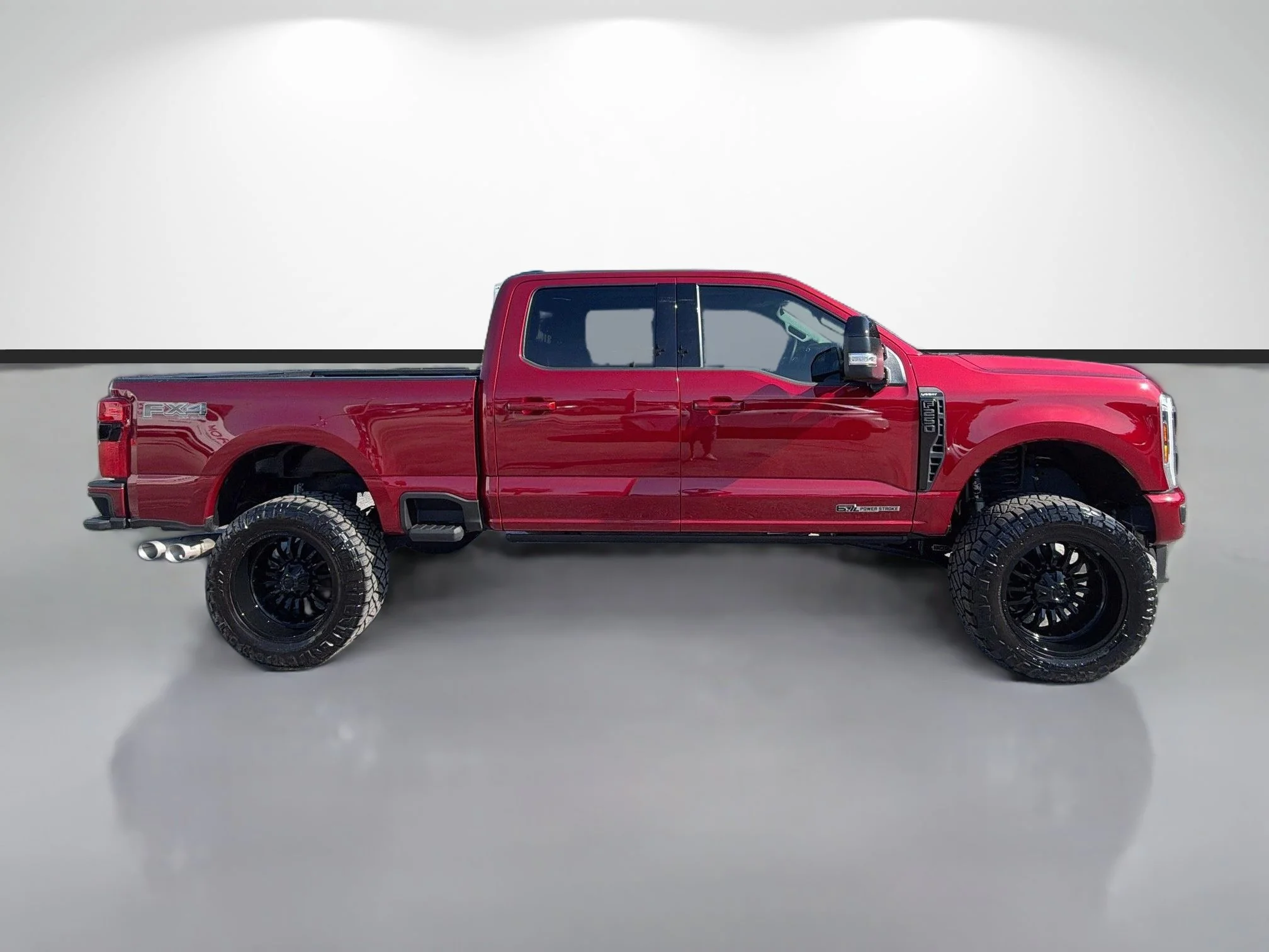 Used 2025 Ruby Red Metallic Ford LARIAT image 2